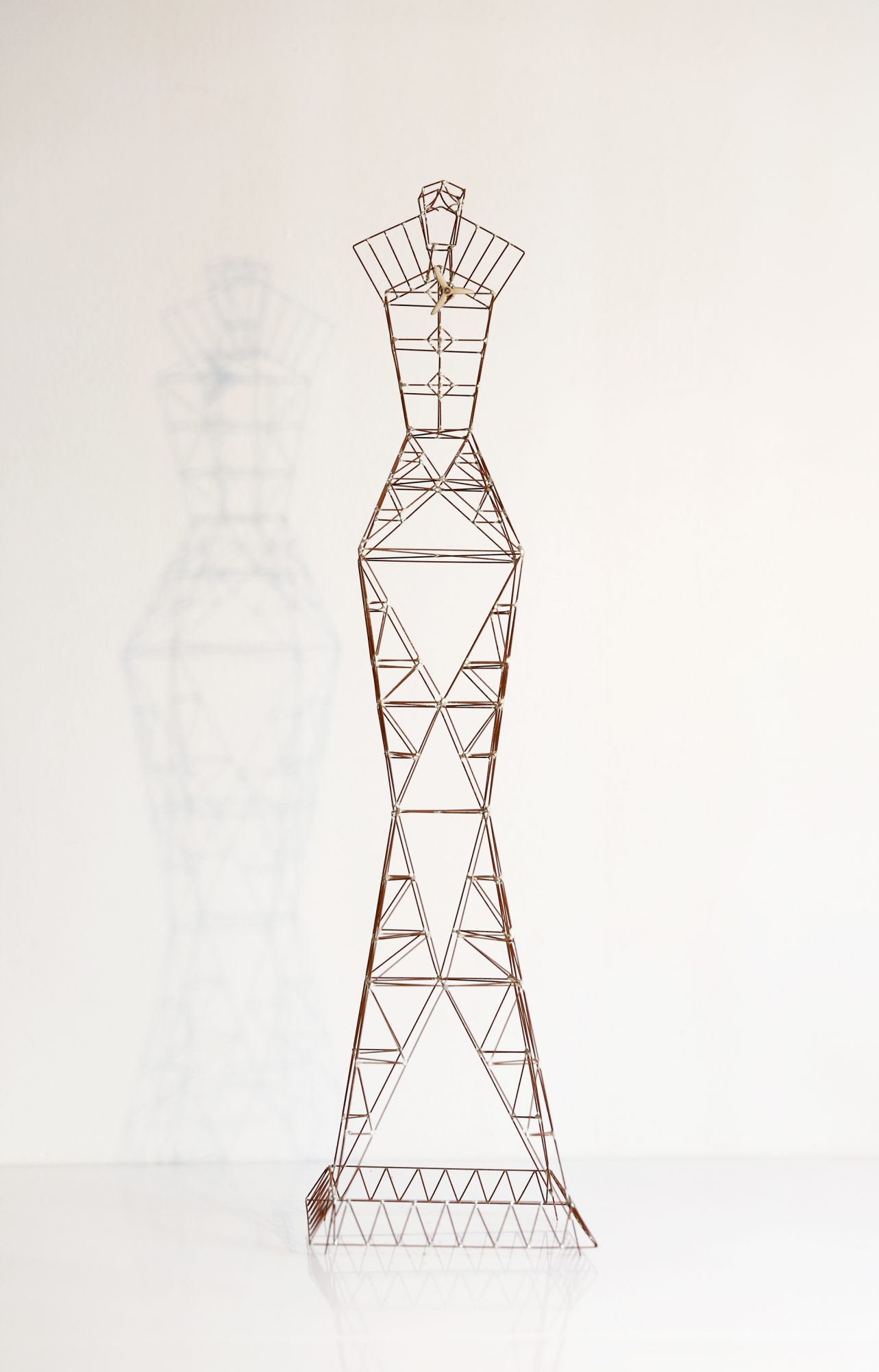 Dea, Wind-Mast or Telecom-Mast-Sculpture
